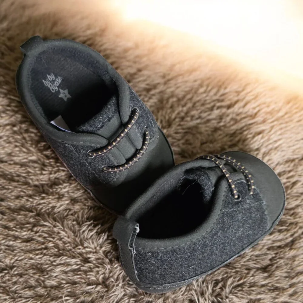 NEW BABY BGOSH ( 2 ) 3-6MO. Slip in Booty Sneakers